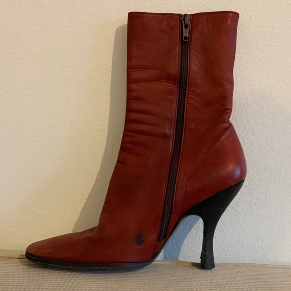 Vintage Prada Red Leather Ankle Boots | Made in Italy | 38.5 - Picture 8 of 12